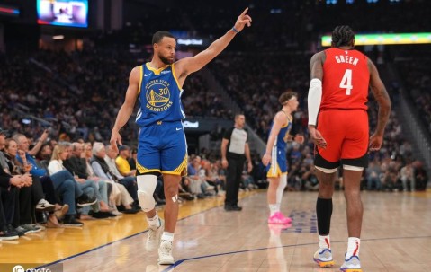 库里出战32分钟仅得3分 申京19+14火箭胜勇士