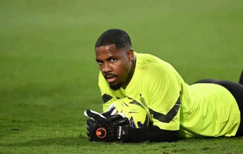 意甲争四渺茫，AC米兰近况堪忧！门将与前锋表现不佳