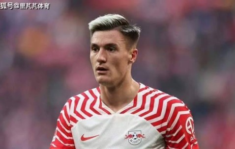 拒当凯恩替补的他，被英超BIG 6追逐，有机会成为新“莱万”？