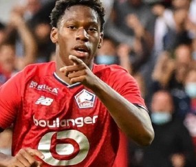 法甲大鱼现身,25球12助攻成神锋,意甲豪门哄抢0转会费