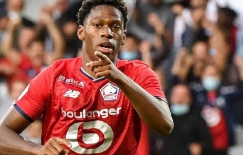 法甲大鱼现身,25球12助攻成神锋,意甲豪门哄抢0转会费